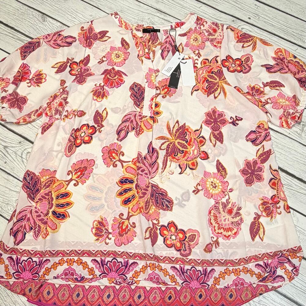 NWT Tahari Plus Size Printed Elbow Sleeve Split Neck Top Size 1X
